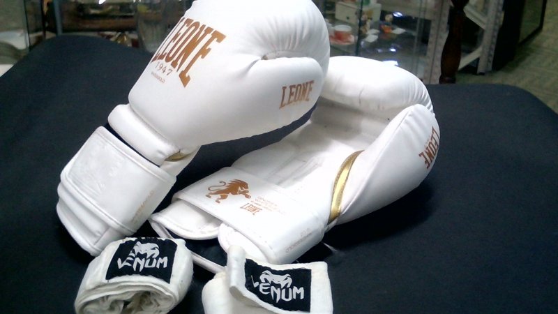 Set Guantoni Boxe Leone    Misura 12 Oz     V