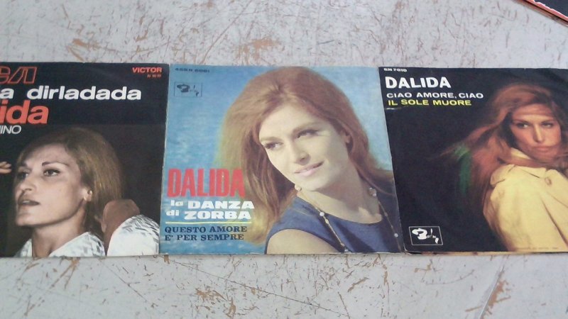 Vinili 45 Dalida  3pz     V