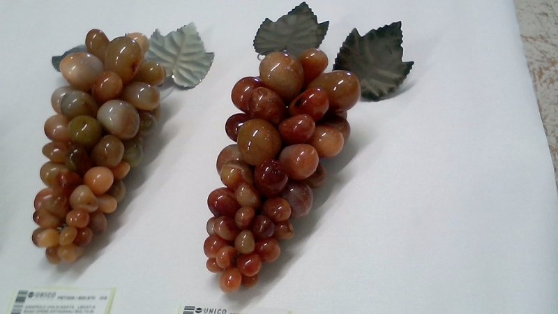 Grappolo Uva In Agata ,  Legati A Mano Opere Artigianali Molto In Uso Anni 70/80 