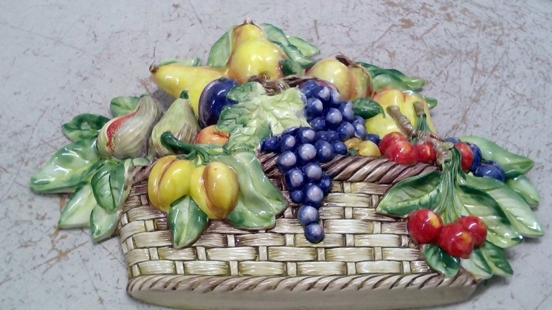 Decorazione Da Parete Ceramica "cesto Di Frutta"    V