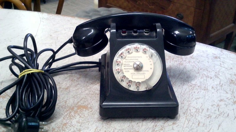 Telefono Francese  Vintage P.T.T In Bachelite  Anni '60   Con Doppio Ascoltatore   V