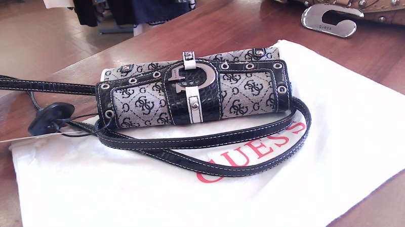 TRACOLLINA GUESS K 