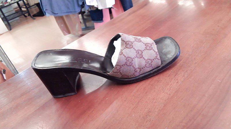 SABOT GUCCI 38 R
