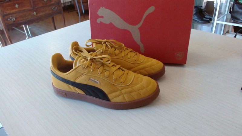 SNEAKERS PUMA GIALLA U N 41 K
