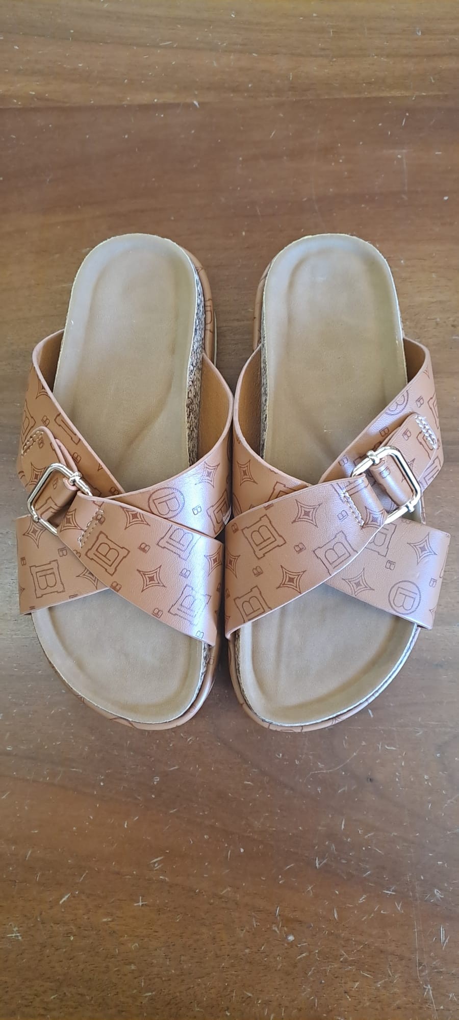 CIABATTA LAURA BIAGIOTTI N 38