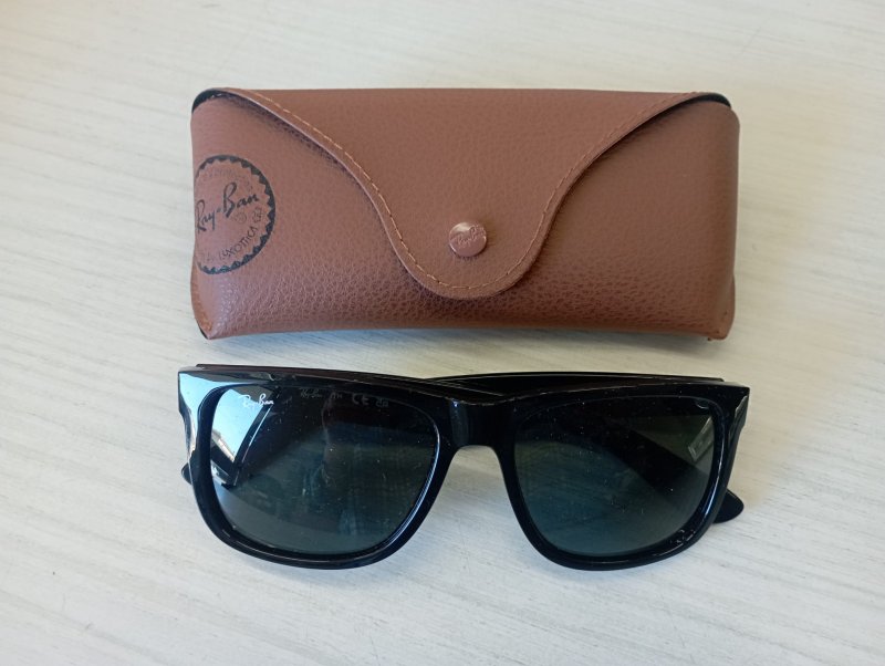 occhiali da sole rayban justin classic